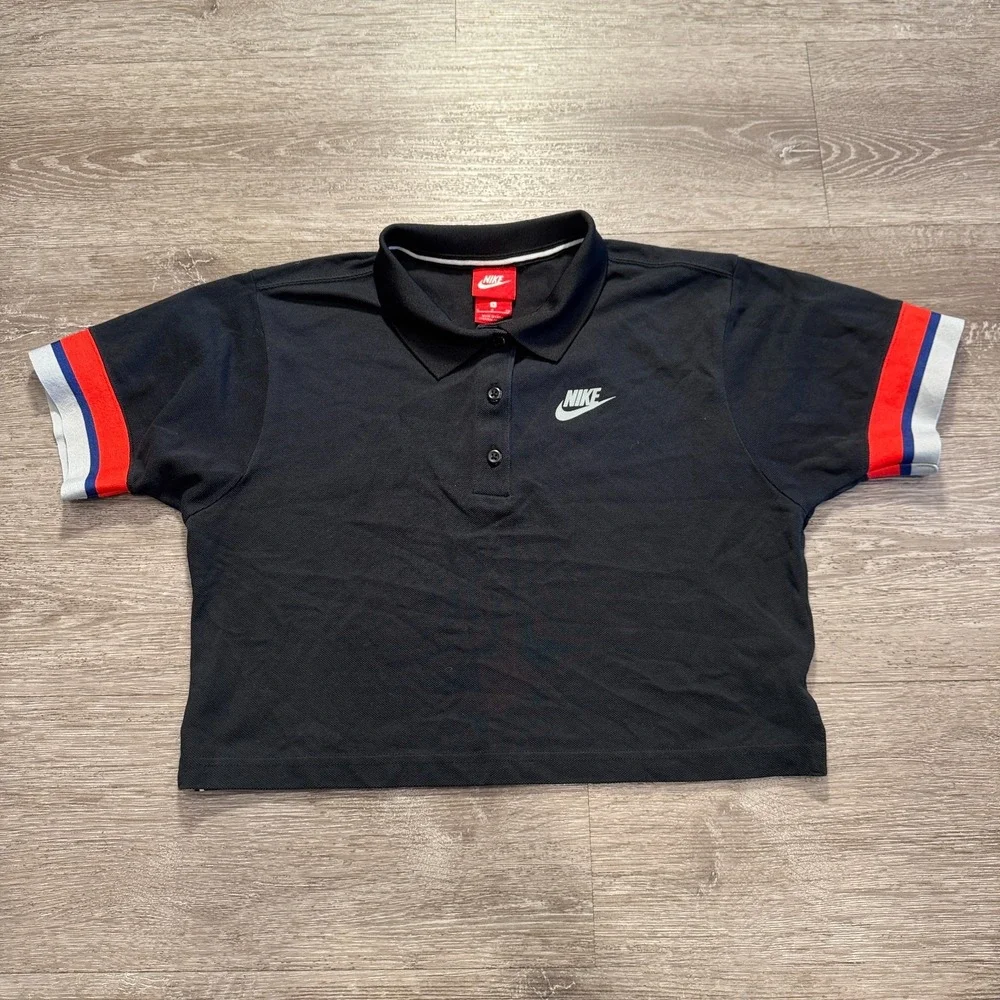 Nike Polo Shirt Womens Small Black Running Spellout Swoosh Crop Outdoor Collared